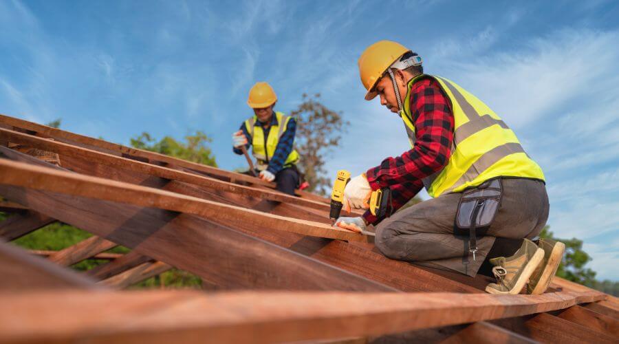 Professional gutter cleaning in Smartsville, CA